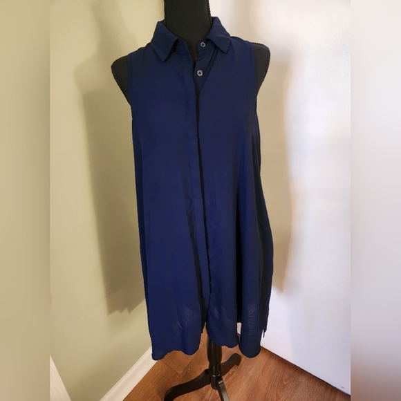 Adrianna Papell Dresses & Skirts - Adrianna Papell Dress Shirt Navy Blue With Pockets